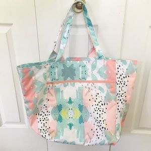 Logan + Lenora Tote (like new!)